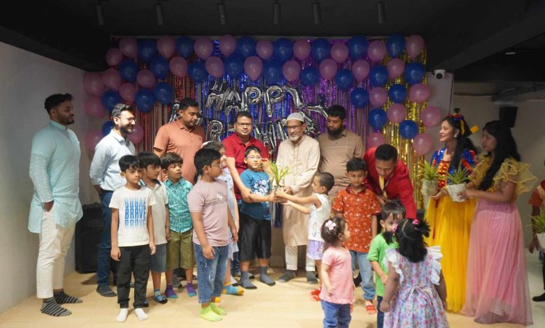 বাবুল্যান্ডের প্রতিষ্ঠাবার্ষিকী