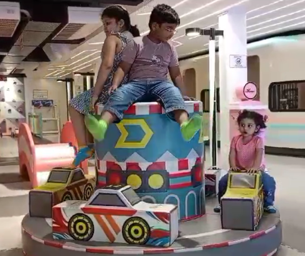 বাবু্ল্যান্ডের প্রতিষ্ঠাবার্ষিকী