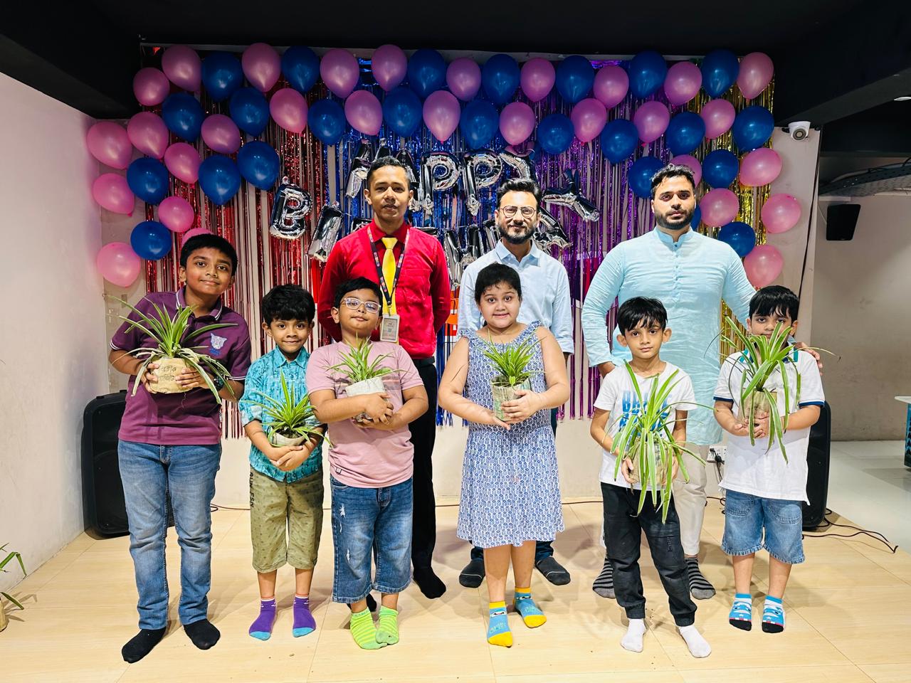 বাবুল্যান্ডের প্রতিষ্ঠাবার্ষিকী