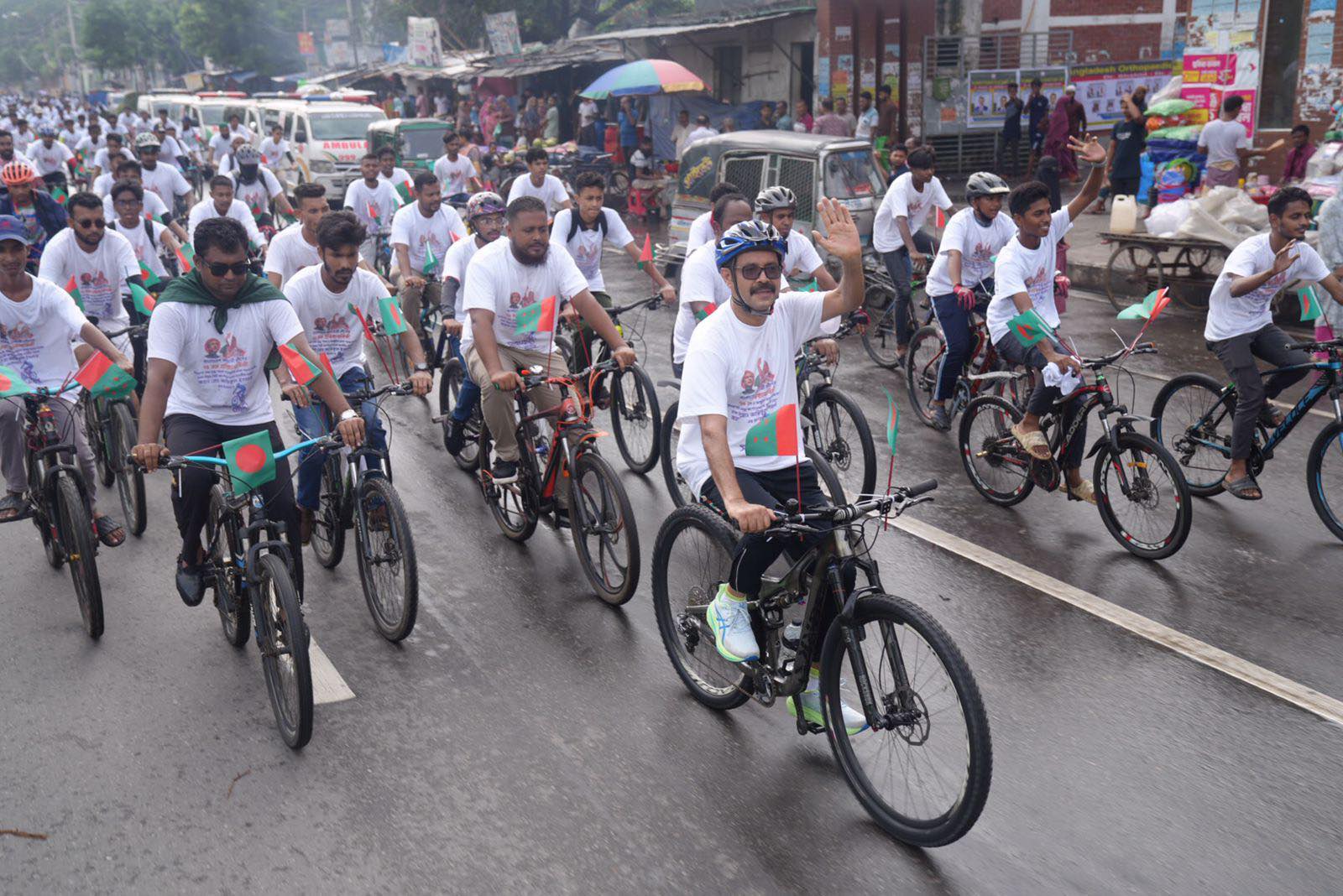 : https://newsnowbangla.com/2024/06/28/দেশের-তরুণ-সমাজকে-আলীগে-য/ ‎