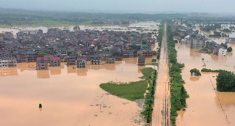 চীনে ভয়াবহ বন্যা