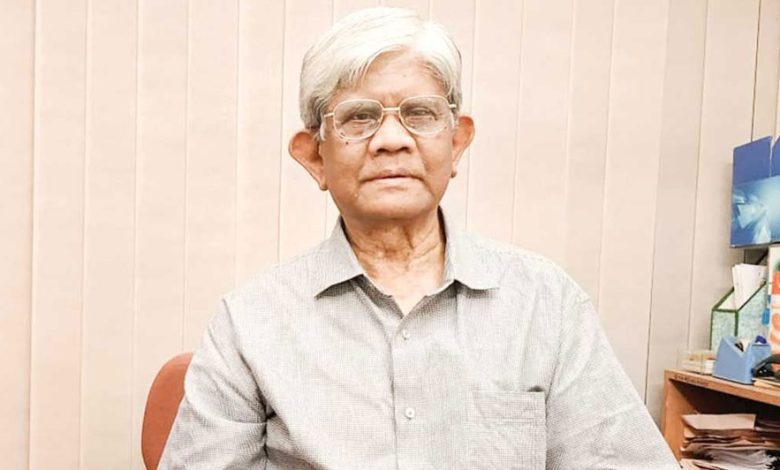 ব্যাংকের সামনে গুলি: জড়িতদের বিরুদ্ধে কঠোর ব্যবস্থা নেয়ার হুঁশিয়ারি অর্থ উপদেষ্টার