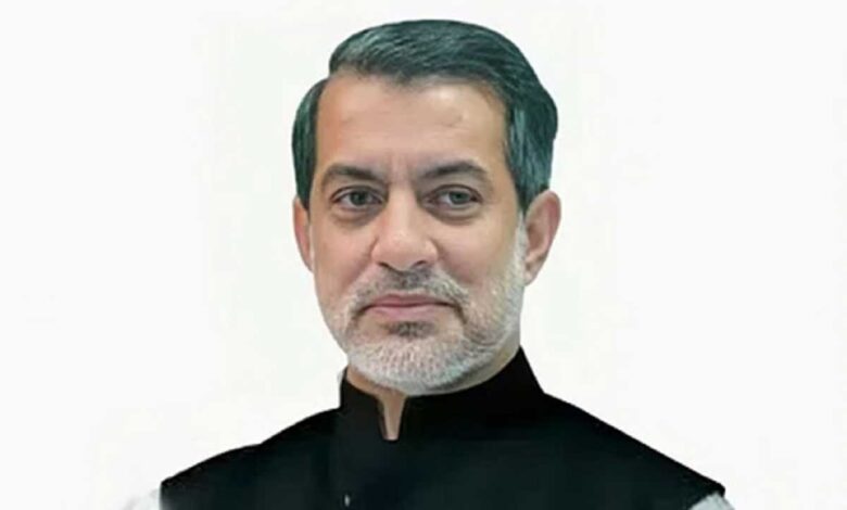 ভারতে পালানোর সময় সাবেক এমপি ফজলে করিম আটক