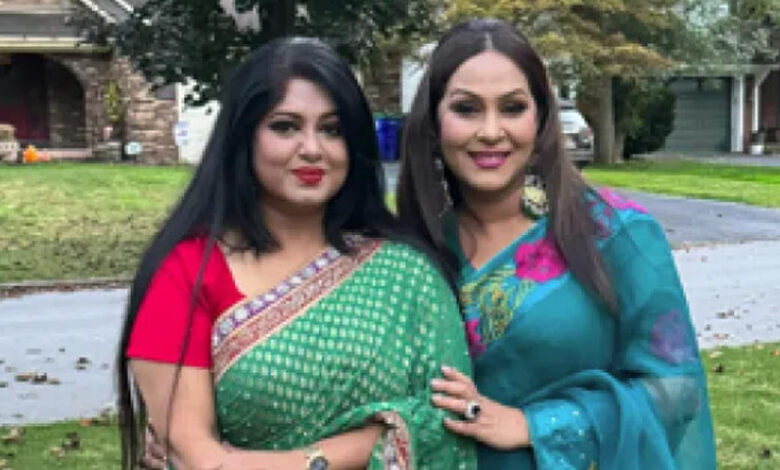 গানে গানে যুক্তরাষ্ট্রে মঞ্চ মাতালেন মৌসুমী