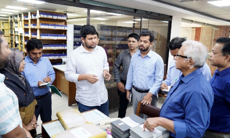 বিটিভিকে জনপ্রিয় করার তাগাদা উপদেষ্টা মাহফুজ আলমের