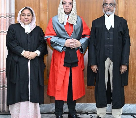 শপথ নিলেন আপিল বিভাগের নবনিযুক্ত দুই বিচারপতি