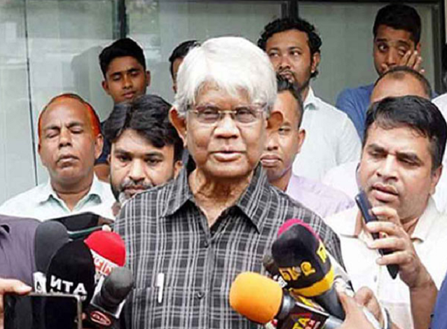 অর্থনীতি খাদের কিনারা থেকে টেনে তোলা হয়েছে : অর্থ উপদেষ্টা