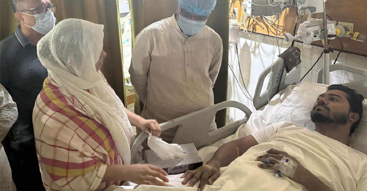 নুরের শারীরিক অবস্থার খোঁজ নিলেন খালেদা জিয়া