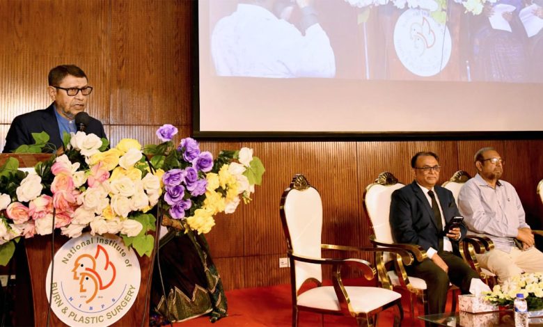 সংক্রমণ প্রতিরোধ ও নিয়ন্ত্রণে দ্রুত কমিটি গঠনের নির্দেশ স্বাস্থ্যমন্ত্রীর